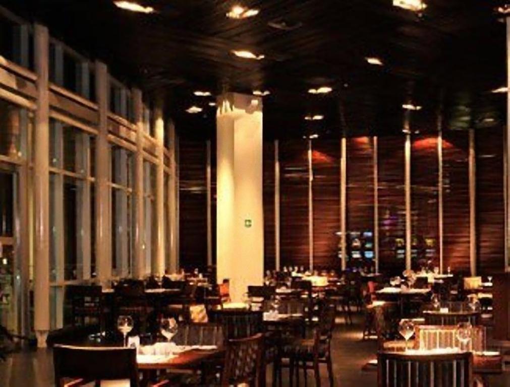 Hotel Dreams Valdivia Ngoại thất bức ảnh Restaurant